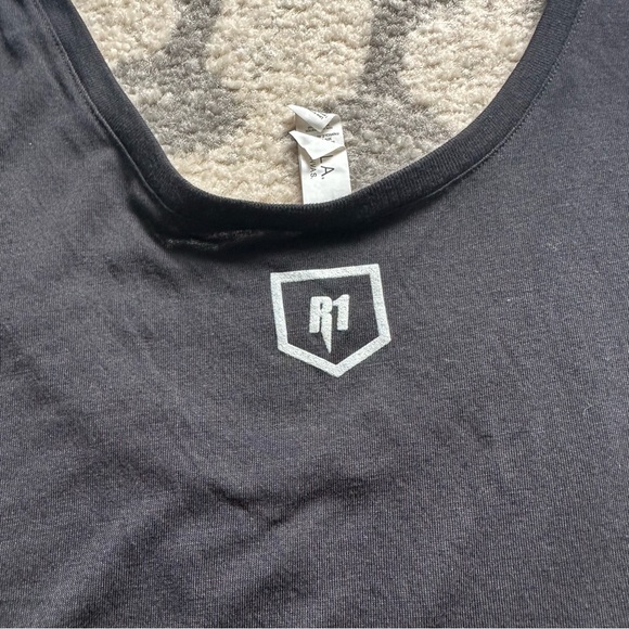 REDCON1 OYE Crop Athletic Tank Top Size Small - Picture 7 of 7